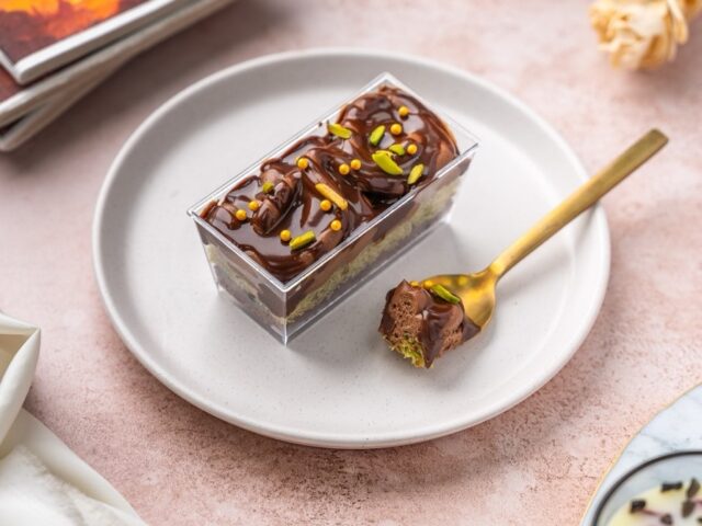 Chocolate Kunafa Dreams: Crispy, Gooey, Irresistible